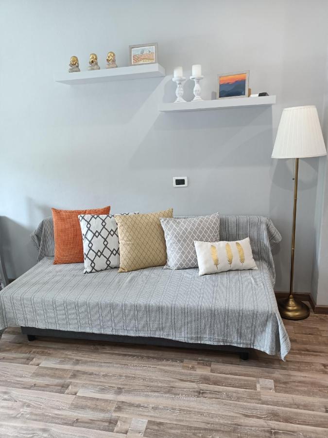 Deco & Retro Apartment La Spezia Luaran gambar